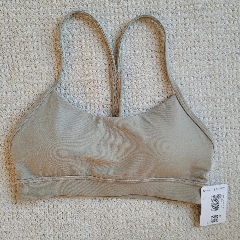 Lululemon Athletica Flow Y Nulu Sports Bra